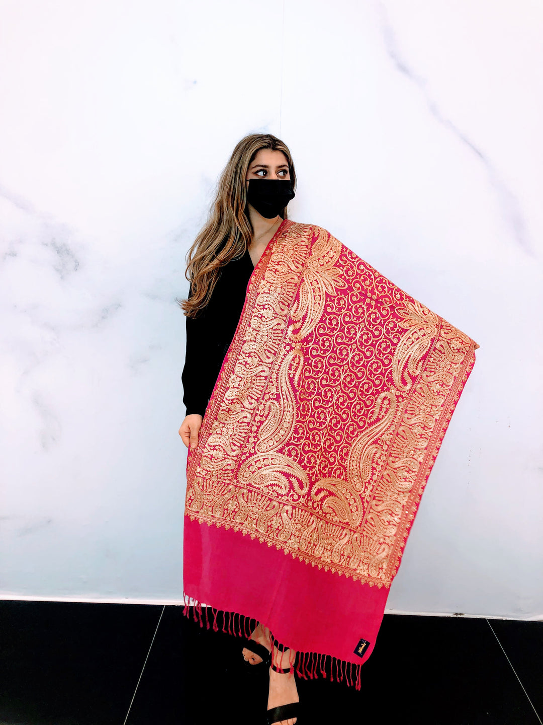 Arazou Rose Pink Embroidered Cashmere Scarf
