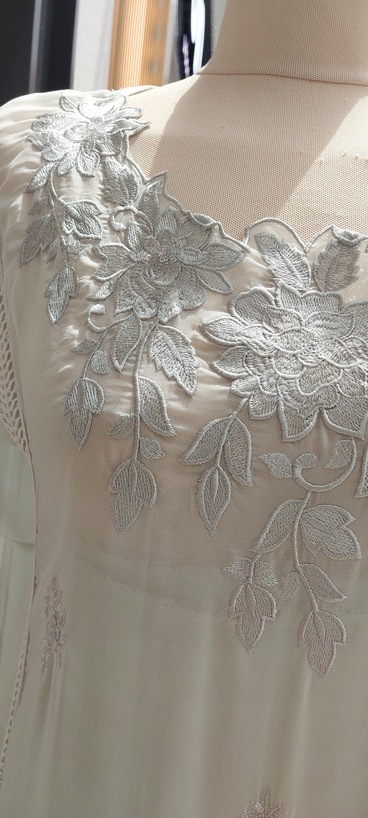 The ''Navya'' Ivory White Organza Silk  Suit Set Dupatta (Semi-Stitched)(New)