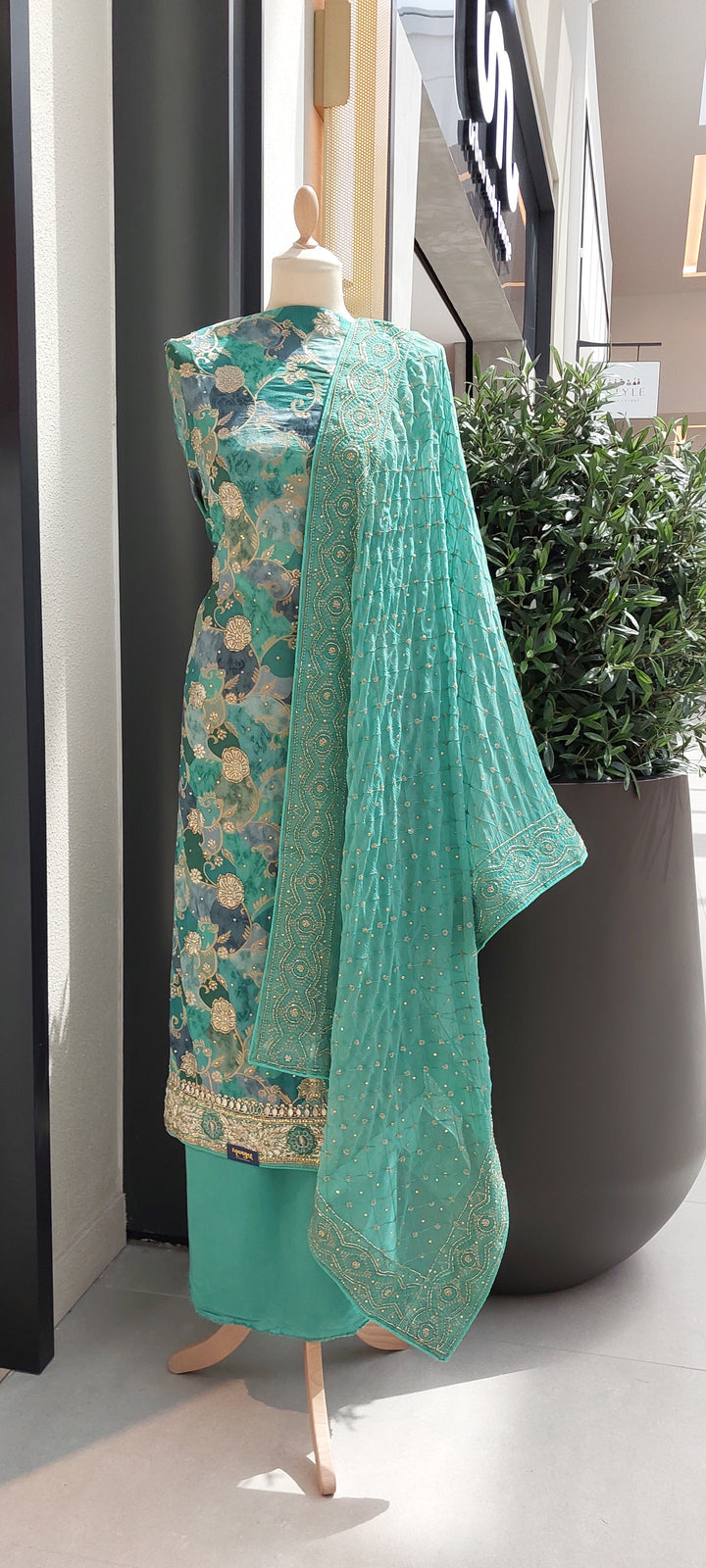 The ''Nutan''Turquoise Chanderi Silk Unstitched Suit (NEW)