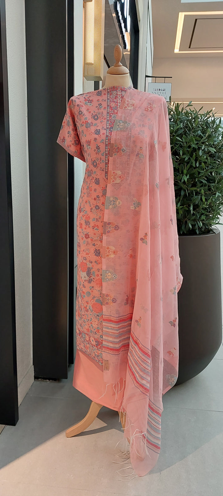 The ''Gitasha ''Floral Cotton Silk Suit Set (Unstitched)