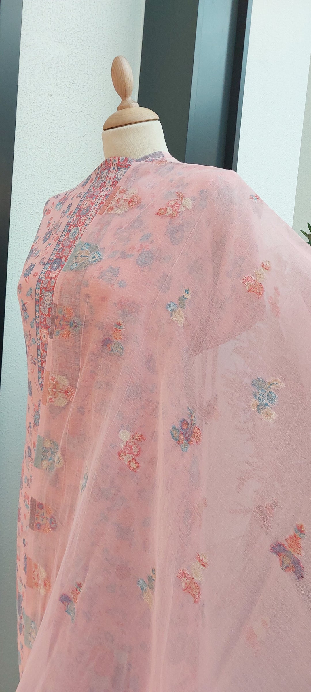 The ''Gitasha ''Floral Cotton Silk Suit Set (Unstitched)