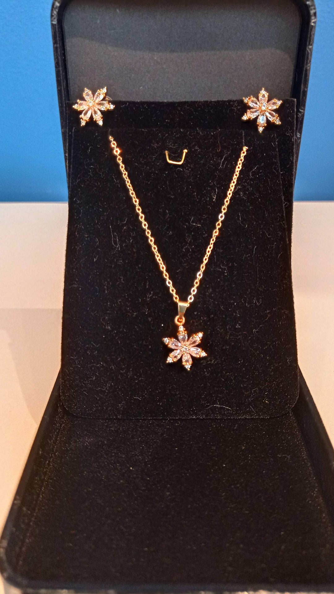 Constellations Star Silver White Stone Pendant Necklace and Earrings Set