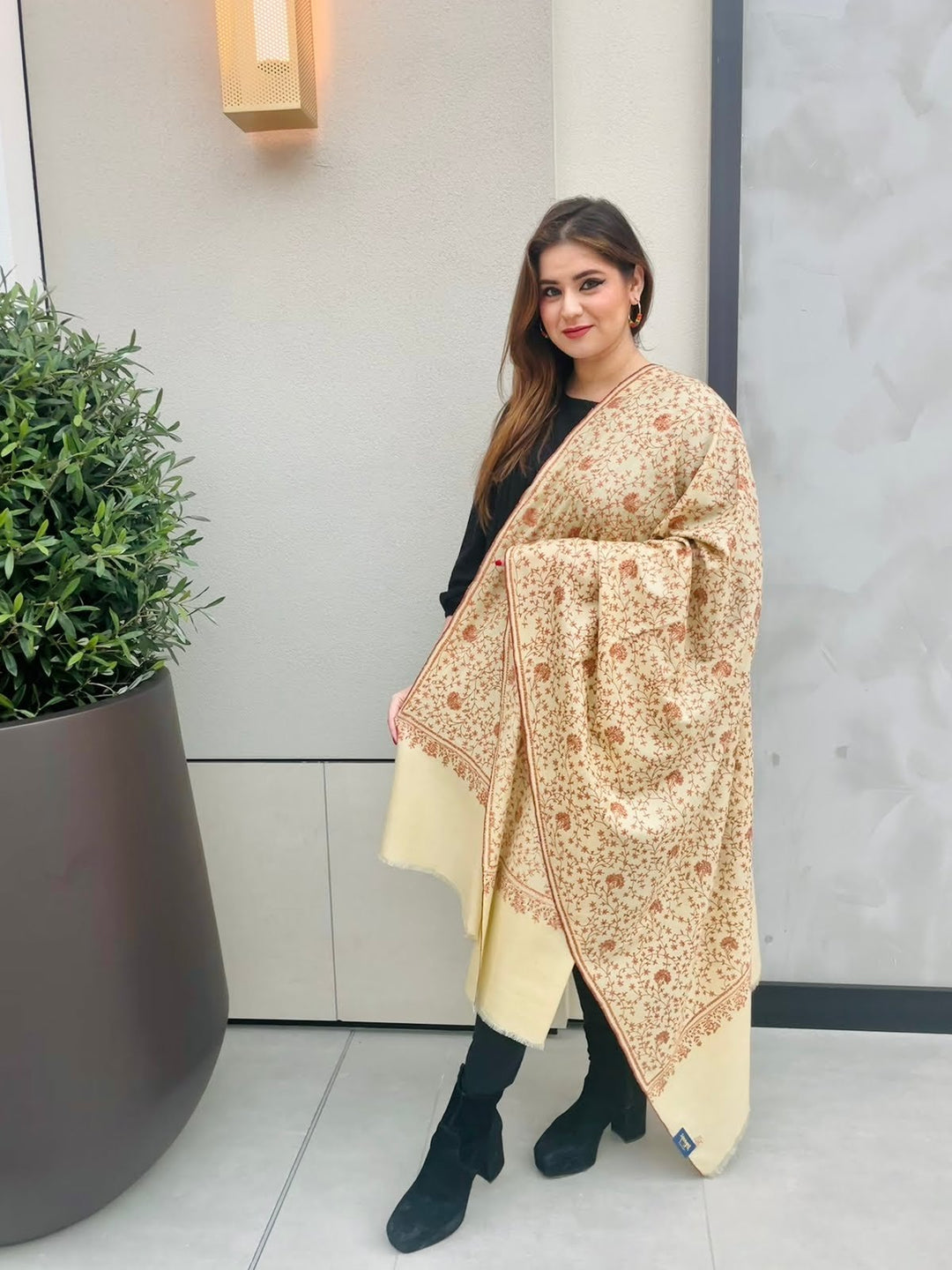 Khurmi Butter Cream Pashmina Shawl With Embroidery
