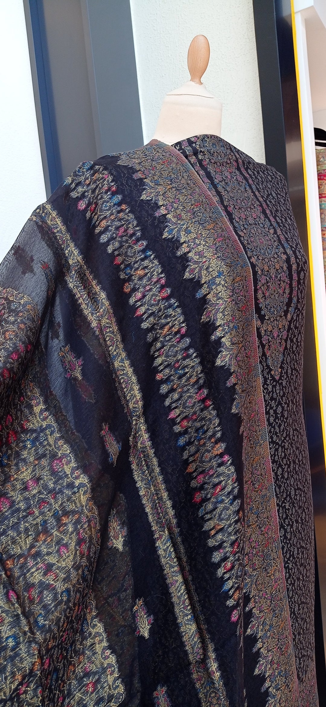 Gitasha Black Cotton Silk Suit Set (Unstitched)